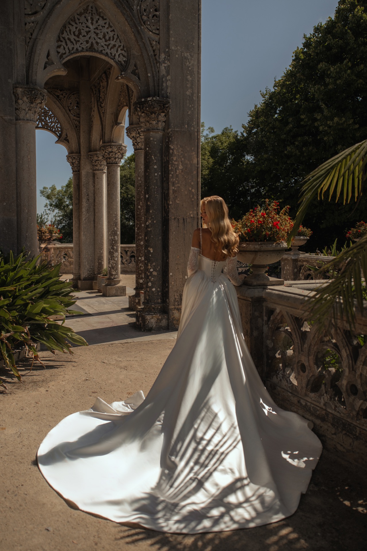 Forte wedding dress by Rara Avis - View 5